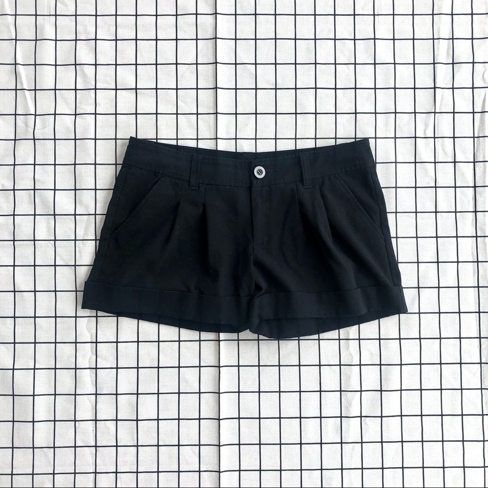 Y2K Black Shorts